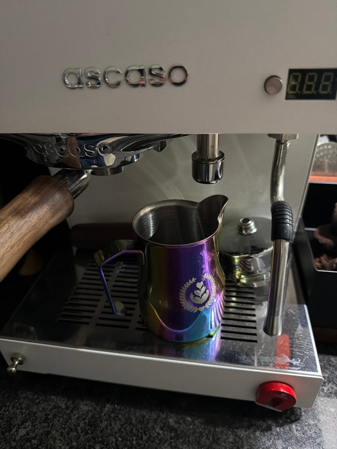 Customer photo review of Non-Stick Latte Art Milk Pitcher for Cappuccino