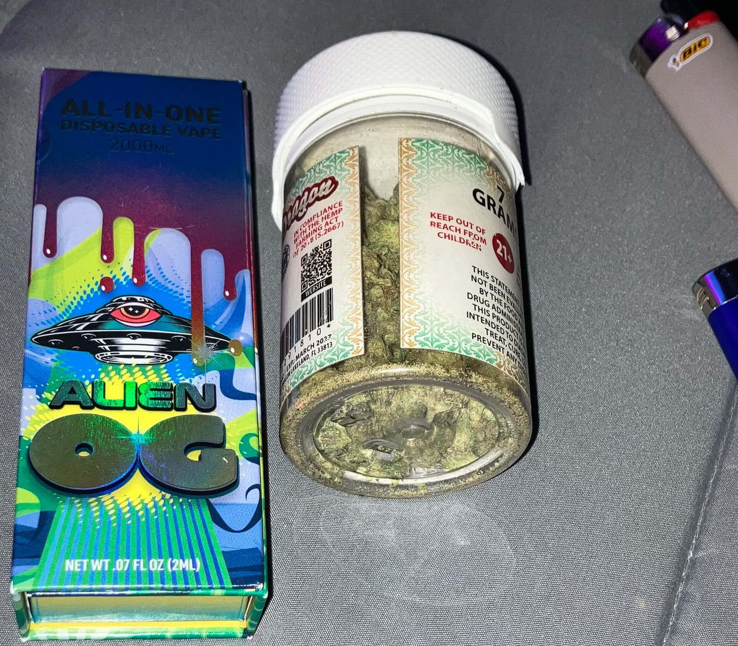 Customer photo review of Hit Stick - 2G THCa Alien OG - Hybrid