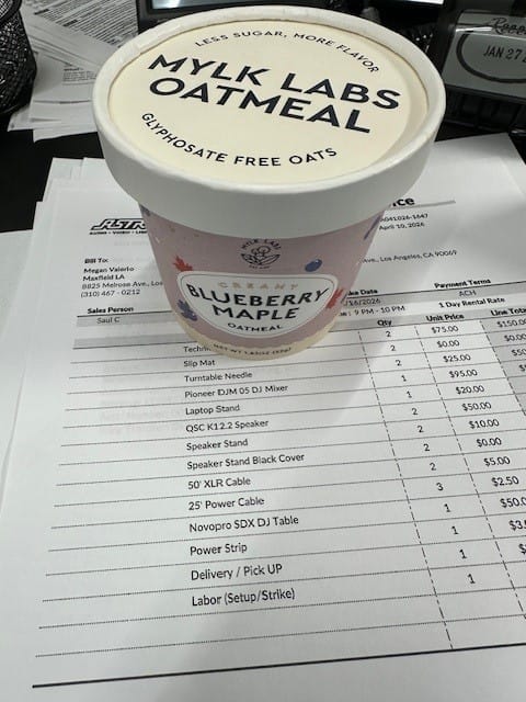 Customer photo review of Blueberry Maple Oatmeal