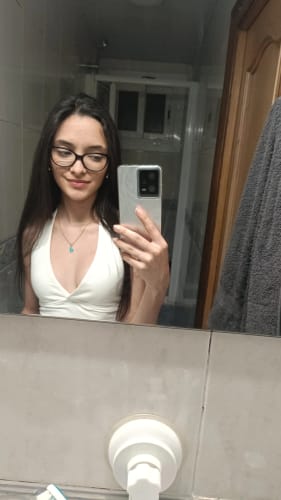 Reseña con foto de un cliente sobre Pezoneras Círculos sin Adhesivo