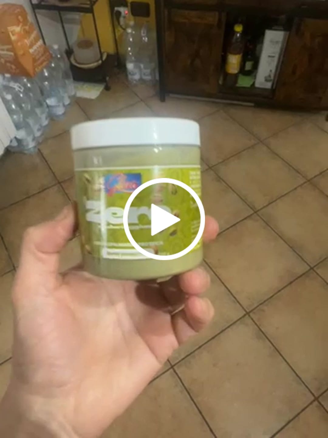 Customer video review of Crema spalmabile proteica al pistacchio