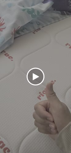 Customer video review of Memory Foam Mattress