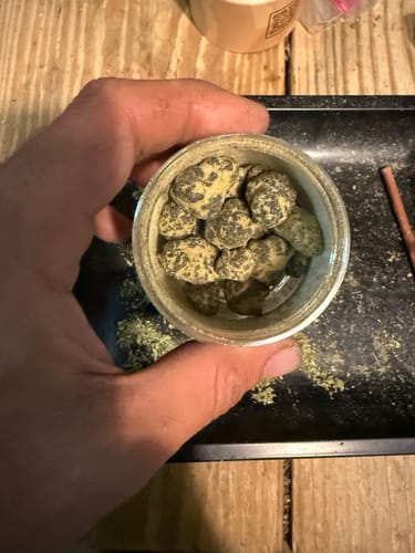 Customer photo review of Moonrocks 28 Grams