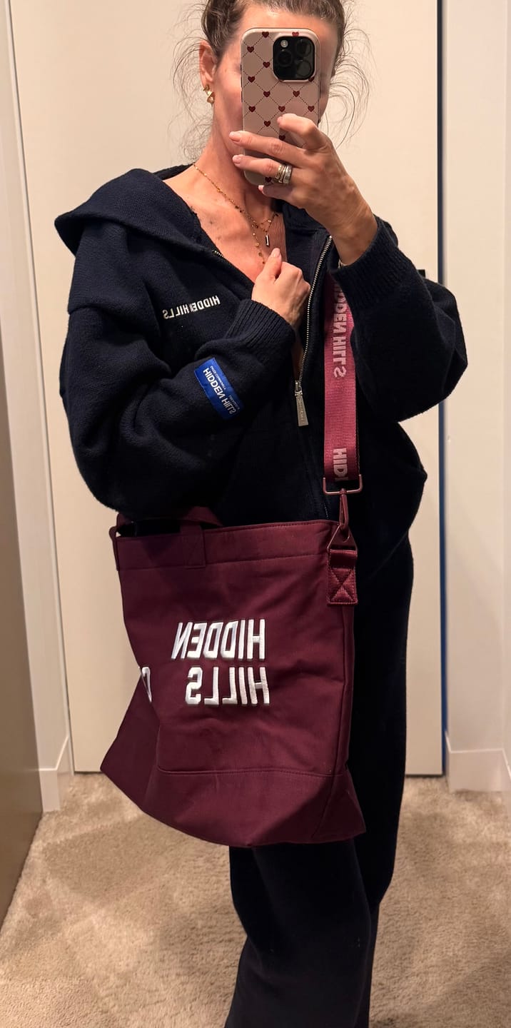 Customer photo review of the Gated Community Canvas Shopper Bag in Dark Plum