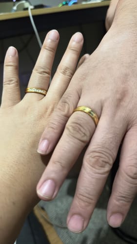 Customer photo review of Orvieto Wedding Rings