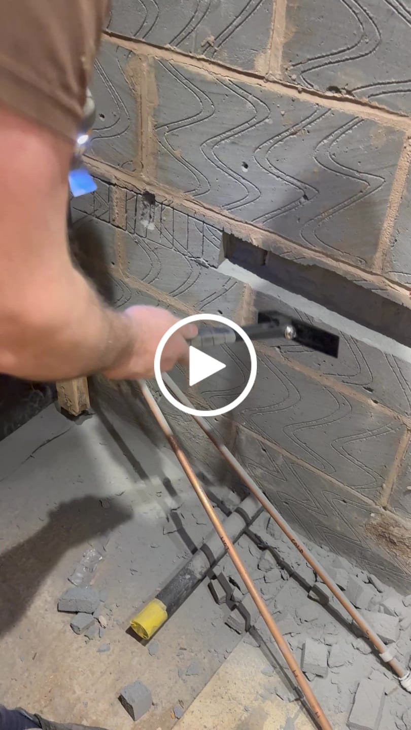 Customer video review of Martinez Tools | MK18 10.5in titanium handle