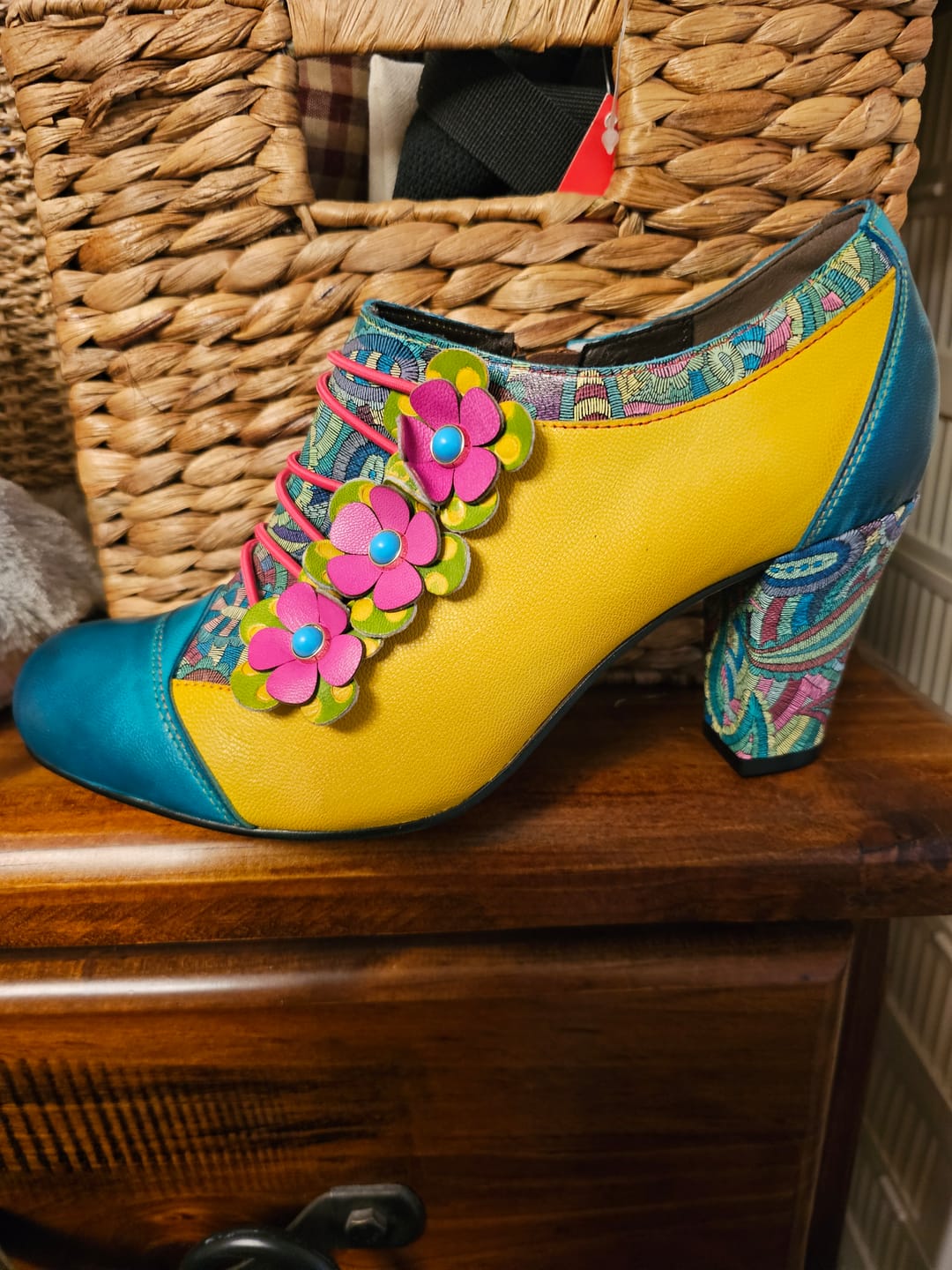 Customer photo review of Vintage Handmade Bohemian Graffiti Pumps