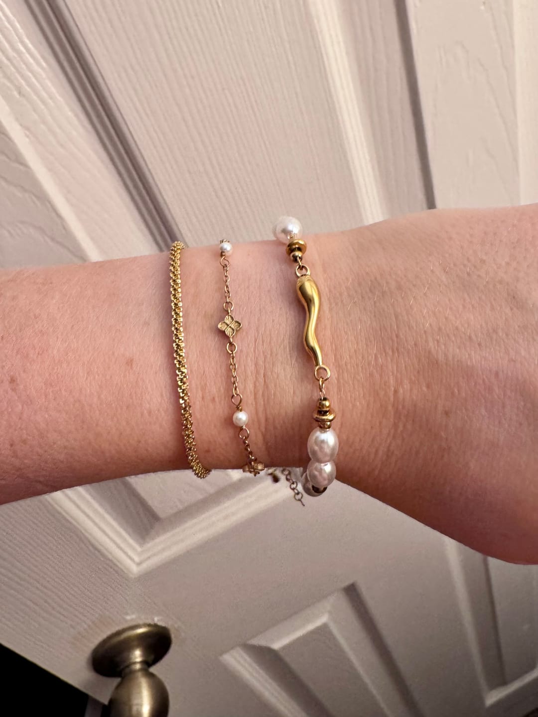 Customer photo review of Lovina Pearl Bracelet