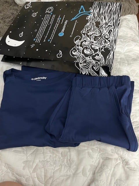Customer photo review of Nyde - Polera y Pantalón Pima