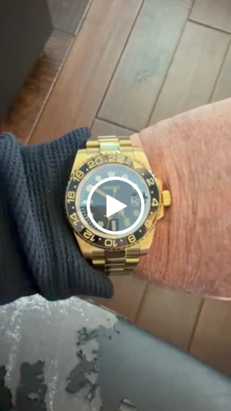 Customer video review of GMTeiko Gold Black
