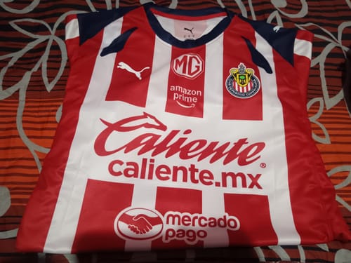 Customer photo review of Chivas Local - 25/26