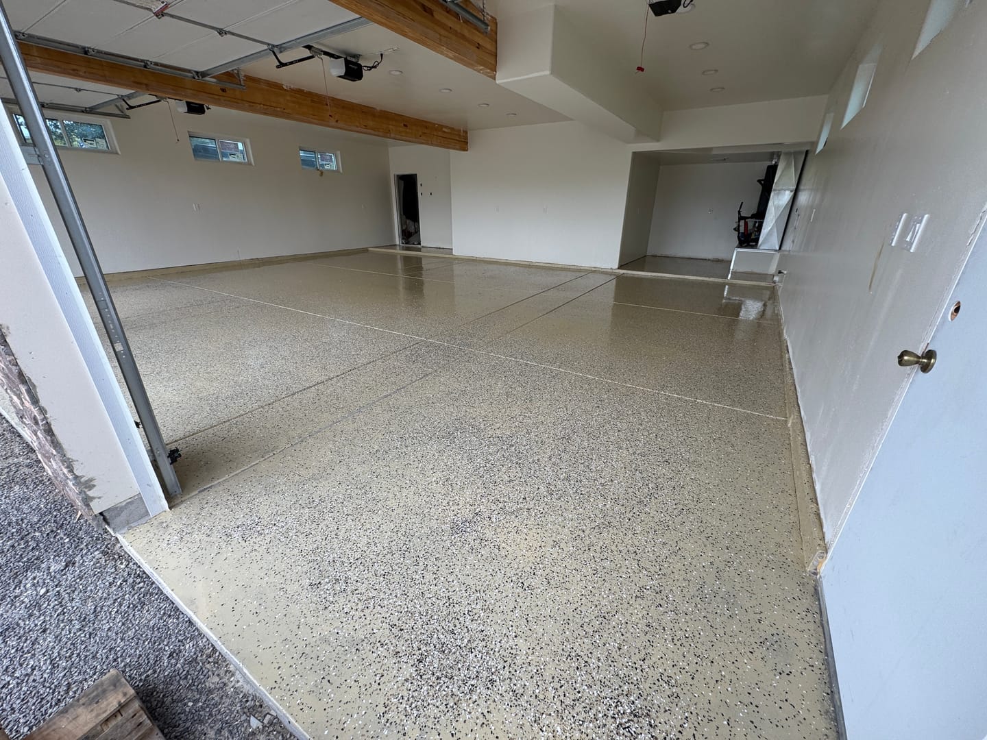 Customer photo review of Custom Better PLUS Full Kit 500 sq. ft.