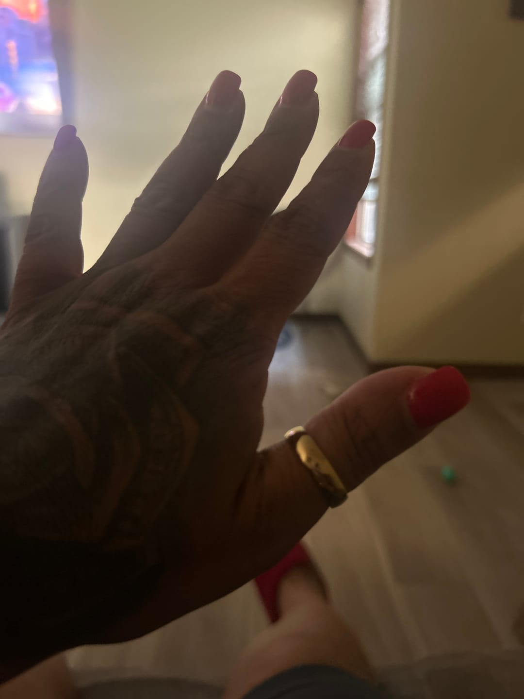 Customer photo review of Simple Band Ring