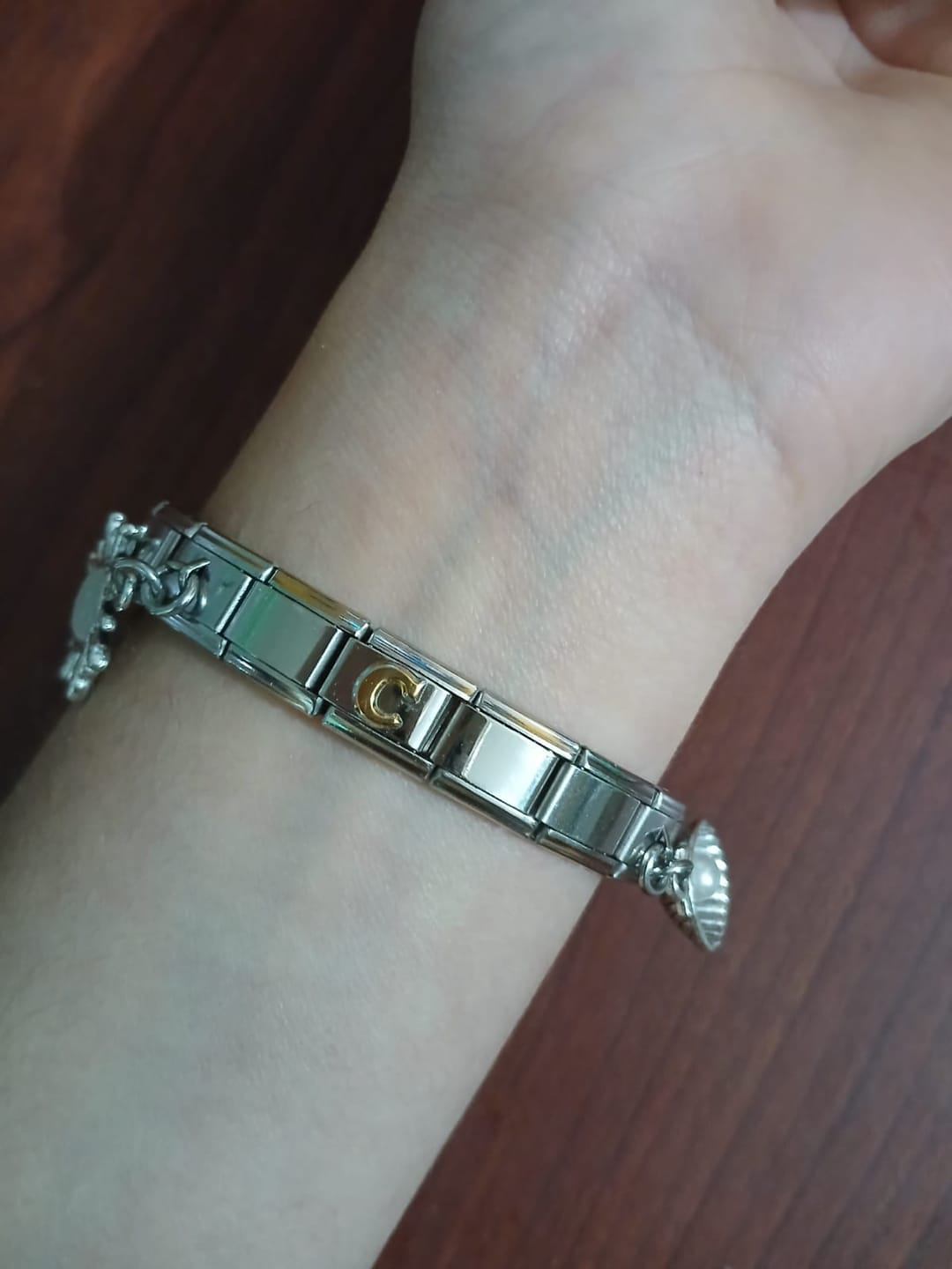 Customer photo review of Charm Letra C