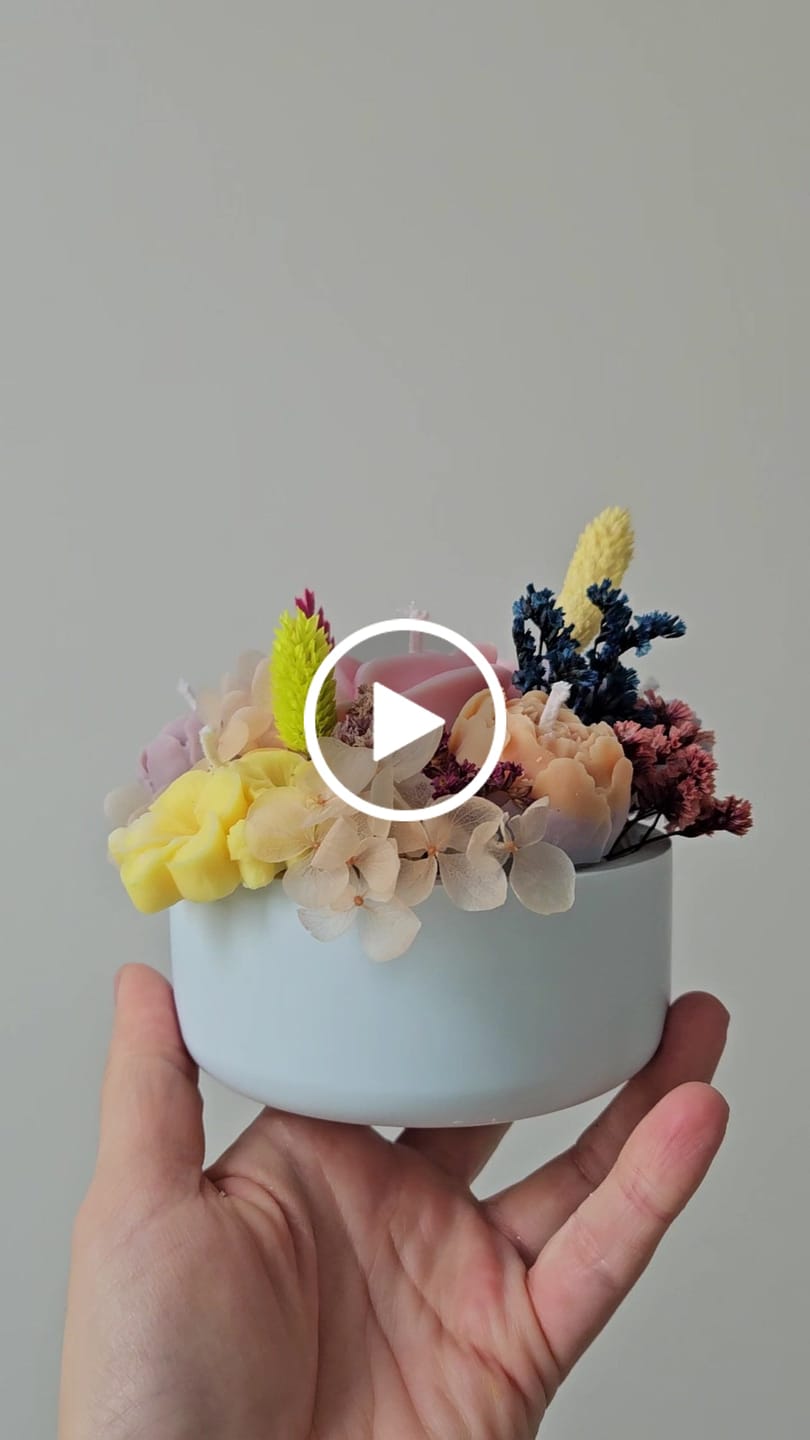 Customer video review of Fragancia ORQUÍDEA NEGRA & LIRIO BALCÁNICO