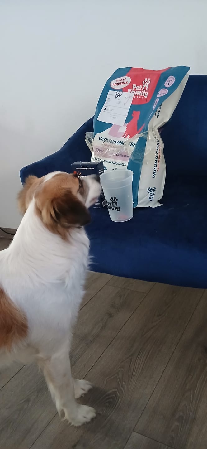 Customer photo review of PetFamily Foods Grain Free