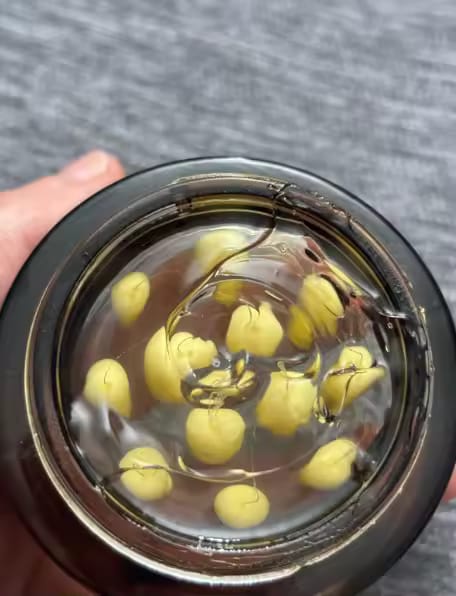 Customer photo review of PERLE C – Gel con capsule di vitamina pura illuminante