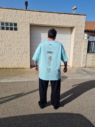 Customer photo review of Blackout NOWA Extra Oversized - Crystal Cyan.