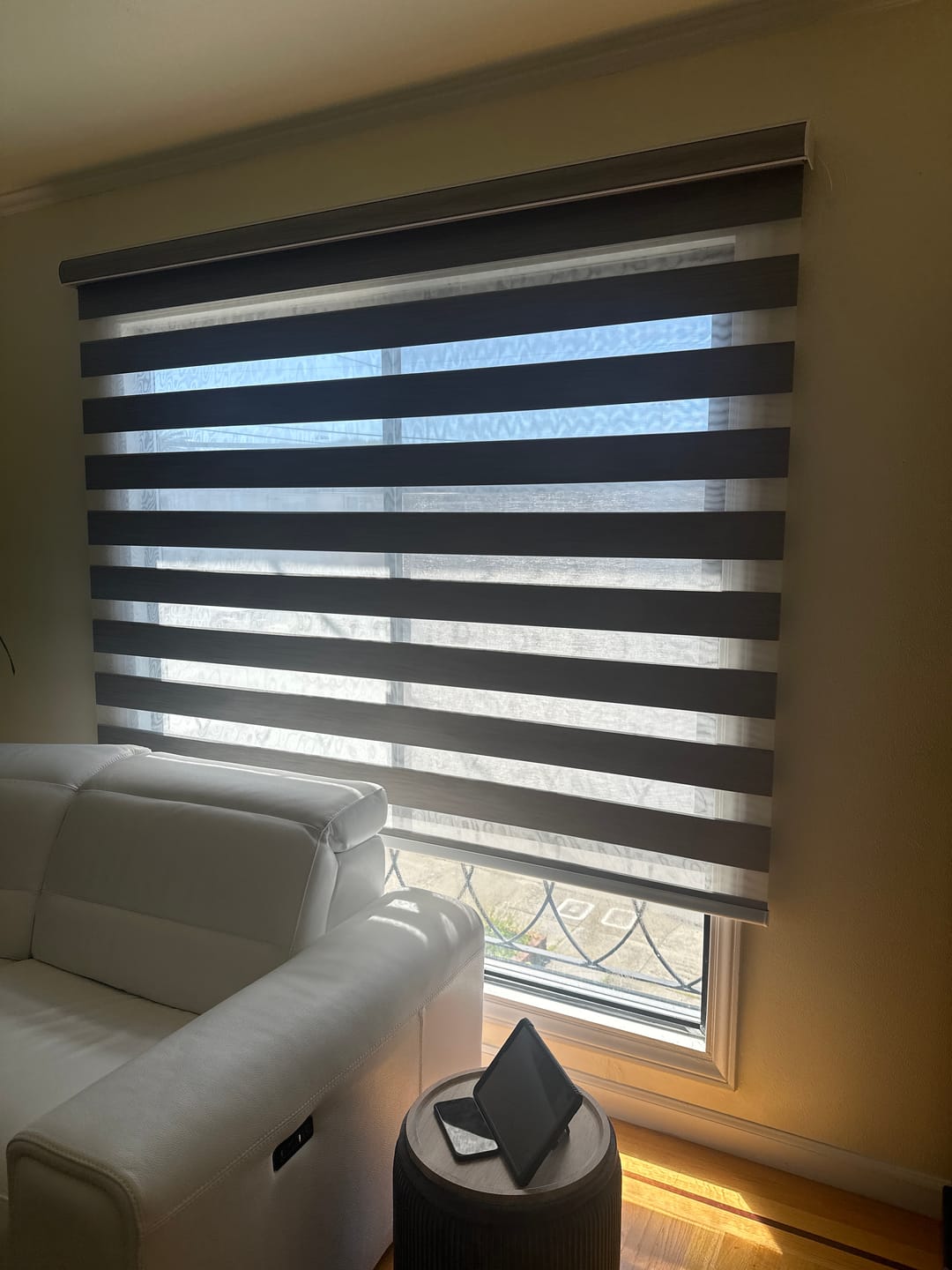 Customer photo review of Bringnox Motorized Zebra Roller Blinds 100% Blackout