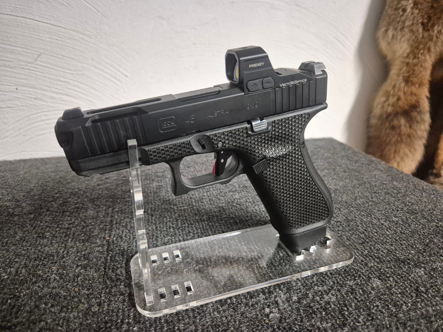 Customer photo review of Vector Optics SCRD-81 Frenzy 1x16x21 GLOCK MOS