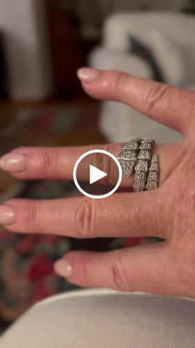 Customer video review of SERPENTI DOUBLE RING SILVER DIAMOND PAVED