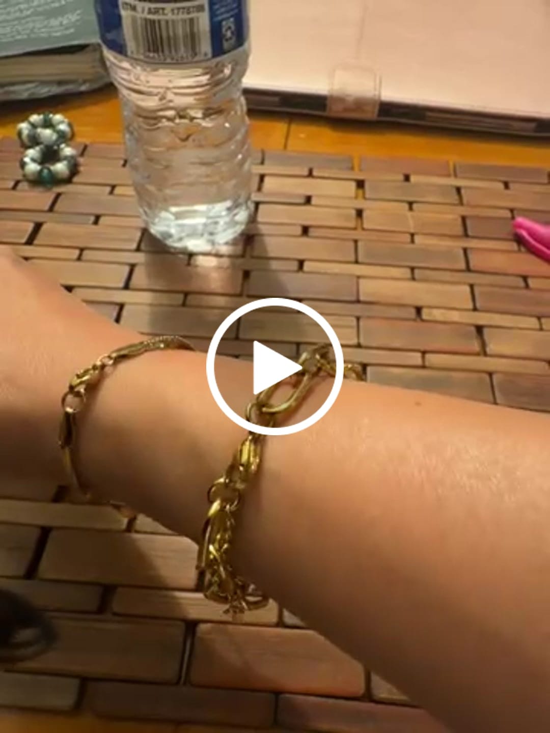 Customer video review of Tulum Chunky Paperclip Bracelet (Bundle)