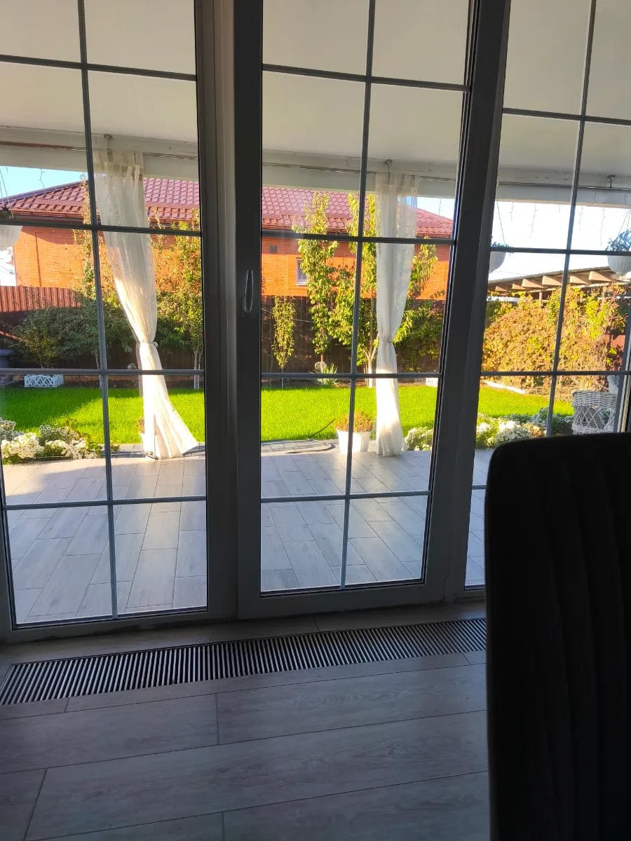 Customer photo review of Leichte Outdoor Voile Gardine nach Maß mit Klettaufhängung · Calvera