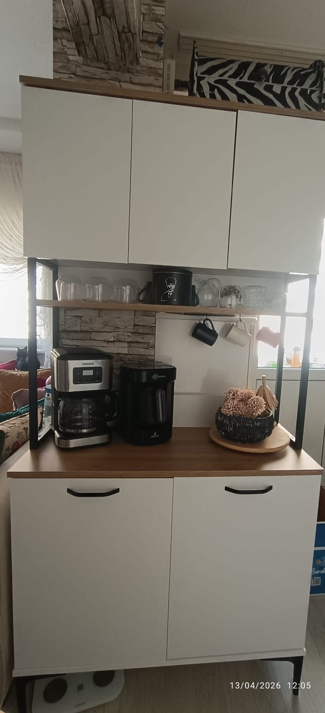 Customer photo review of Rani JE193 Çok Amaçlı Dolap 5 Kapaklı Kiler Mutfak Dolabı Beyaz - Sepet Ceviz