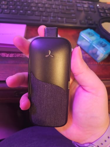 Customer photo review of Legacy PRO 2 Stealth Carry Kit | Herb & Wax Vaporizer with Power Bank, Smell-Proof Case & Adapter