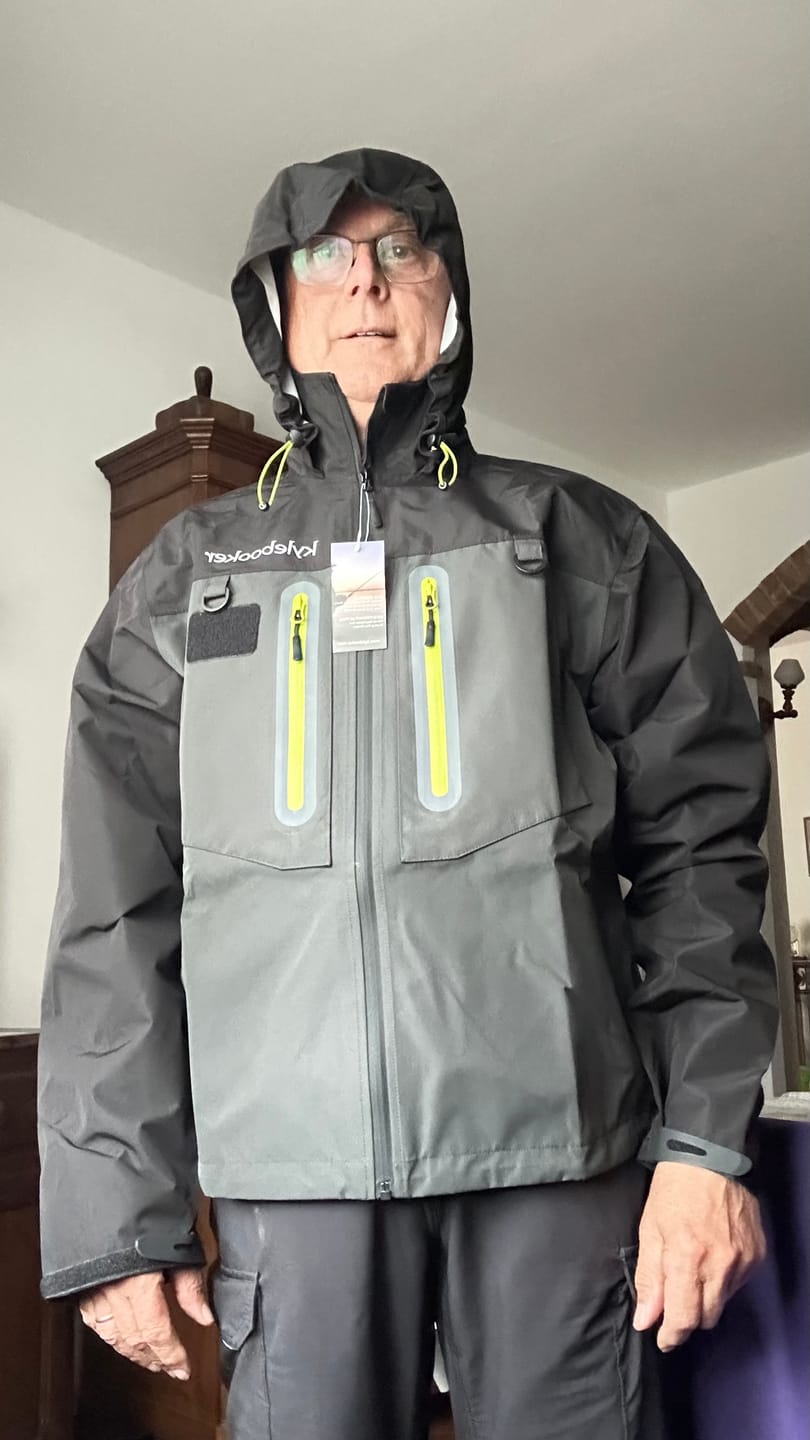 Customer photo review of Kylebooker Fly Fishing Wading Jacket WJ002