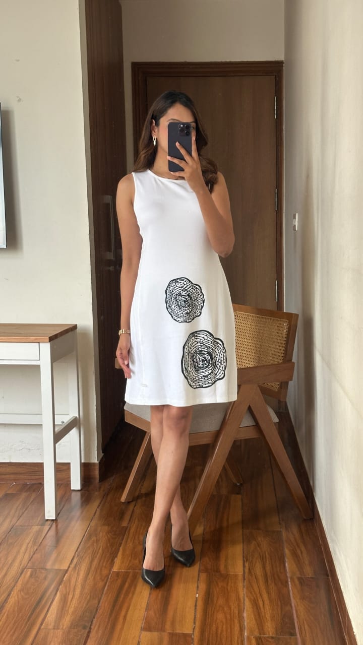 Customer photo review of iCotton Woodprint Shift Dress