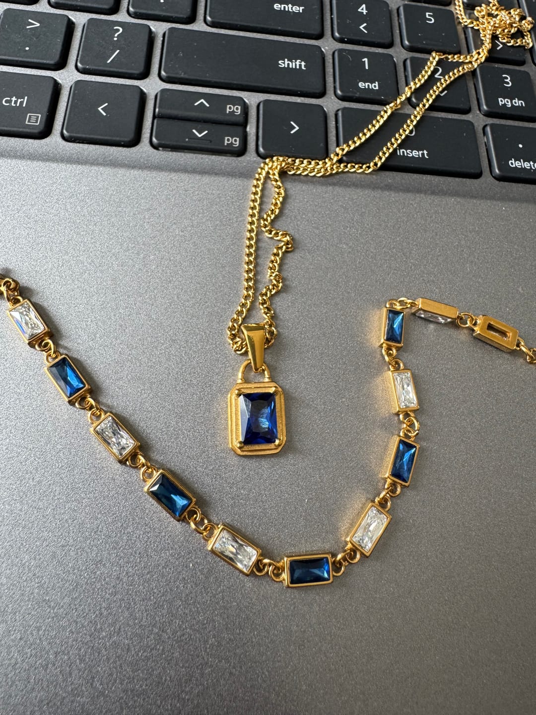 Customer photo review of Azure (Gold)