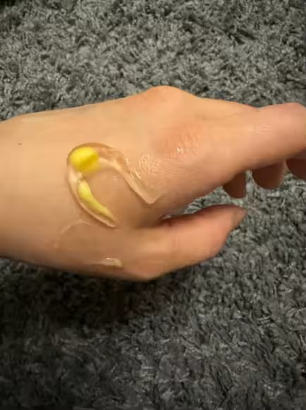 Customer photo review of PERLE C – Gel con capsule di vitamina pura illuminante