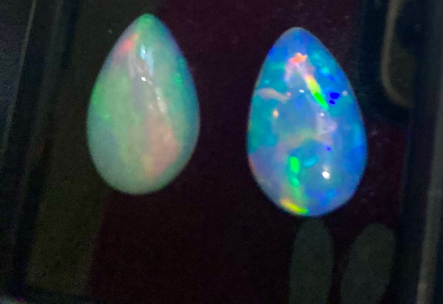 Customer photo review of 4.80ct Teardrop Cabochon