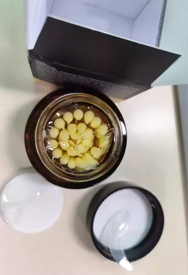 Customer photo review of PERLE C – Gel con capsule di vitamina pura illuminante