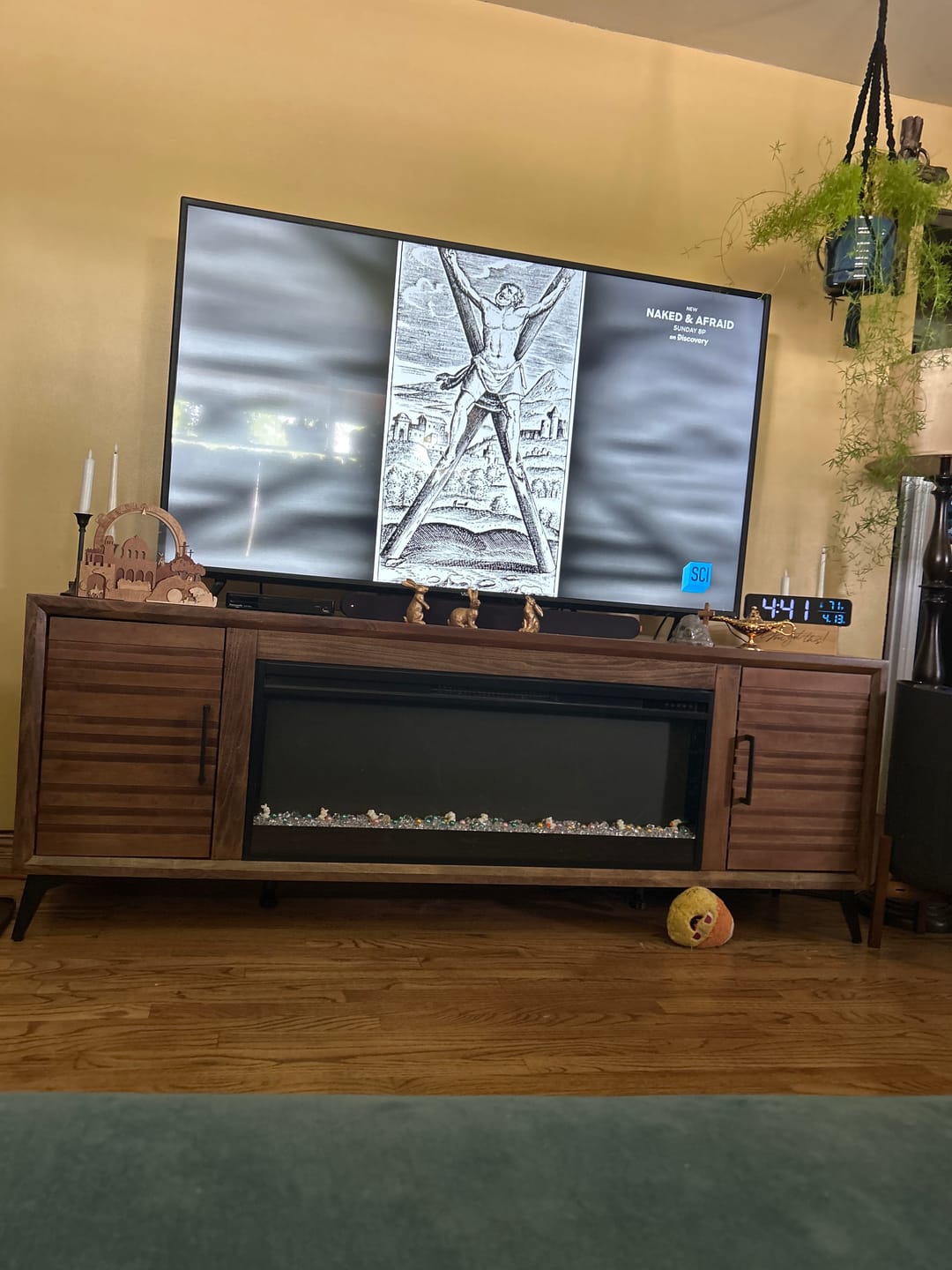 Customer photo review of Easter Creche Countdown | Light-Up + Music Display