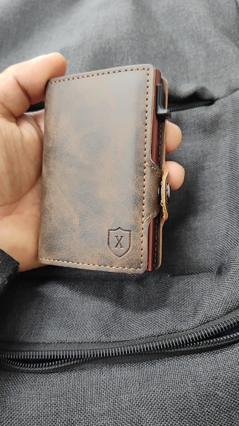 Customer photo review of Billetera Modelo Deluxe