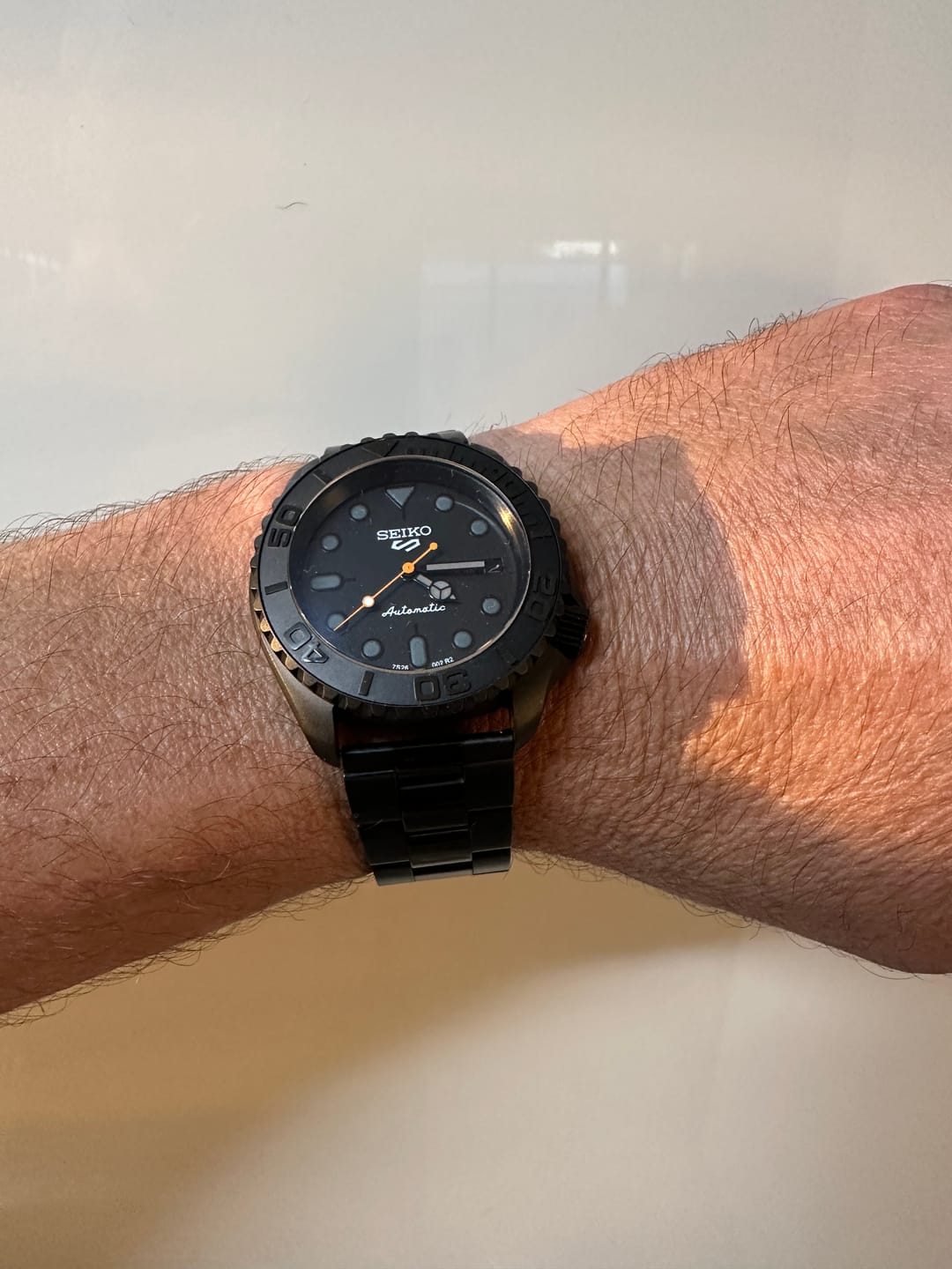 Customer photo review of SEIKO 5 |SKX SUB SPORT BLACKOUT | ORANGE RUBBER