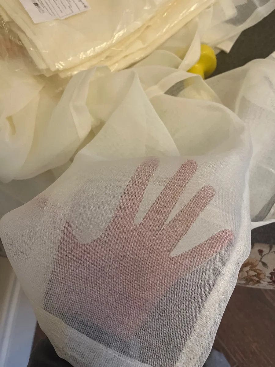 Customer photo review of Leichte Outdoor Voile Gardine nach Maß mit Klettaufhängung · Calvera
