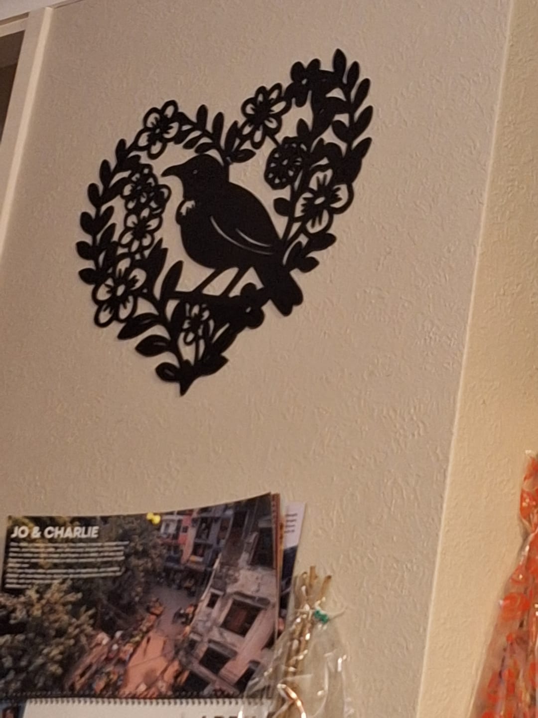 Customer photo review of Floral Tūī Heart Wall Décor