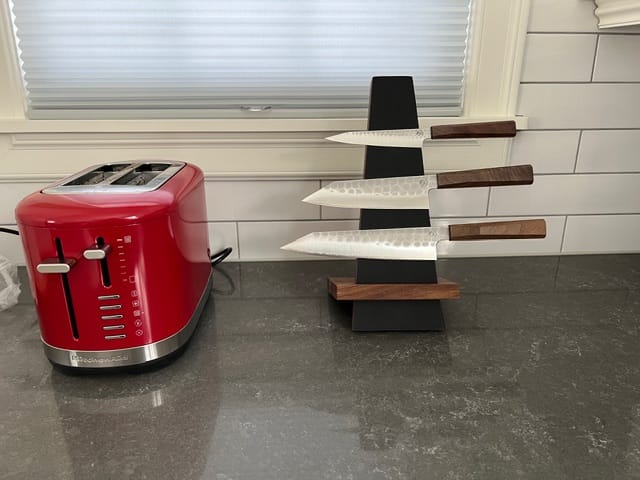 Customer photo review of Black Leather Tilt Stand