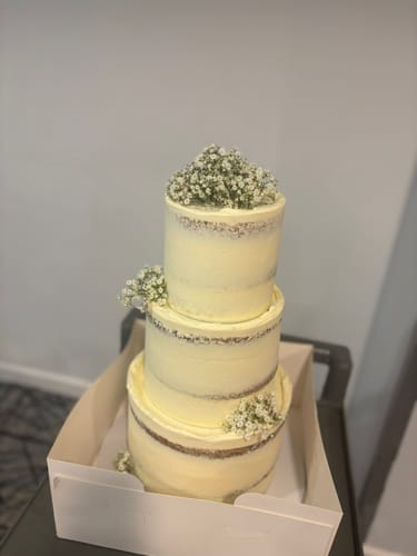 Customer photo review of Custom Cakes