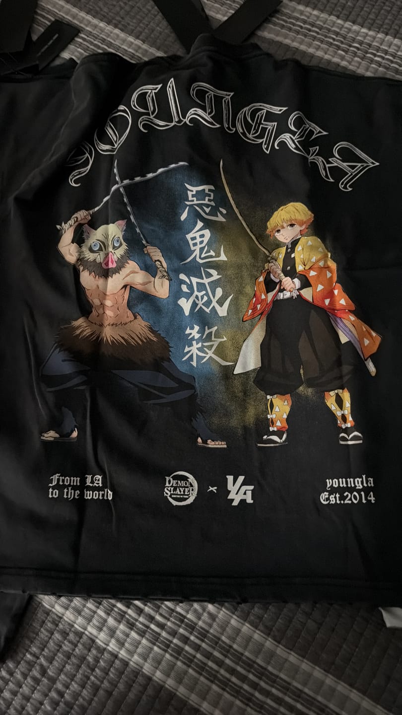 Customer photo review of 4266 - Demon Slayer: Kimetsu no Yaiba - Character Tees