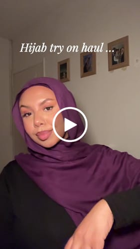 Customer video review of Plum Premium Modal