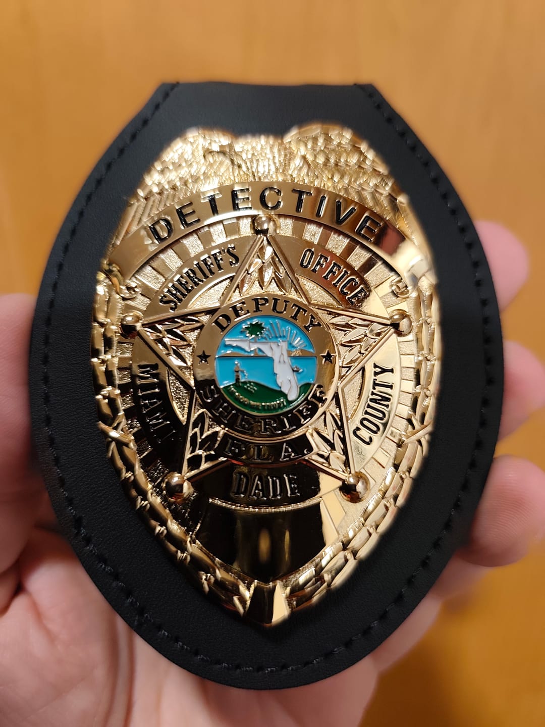 Customer photo review of MDSO Detective Miami Dade Sheriff’s Office Badge