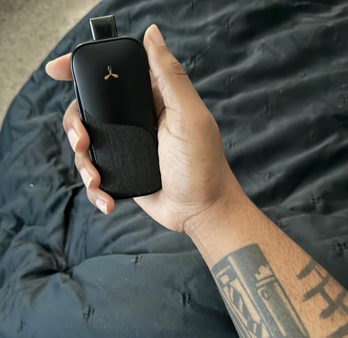 Customer photo review of Legacy PRO 2 Stealth Carry Kit | Herb & Wax Vaporizer with Power Bank, Smell-Proof Case & Adapter