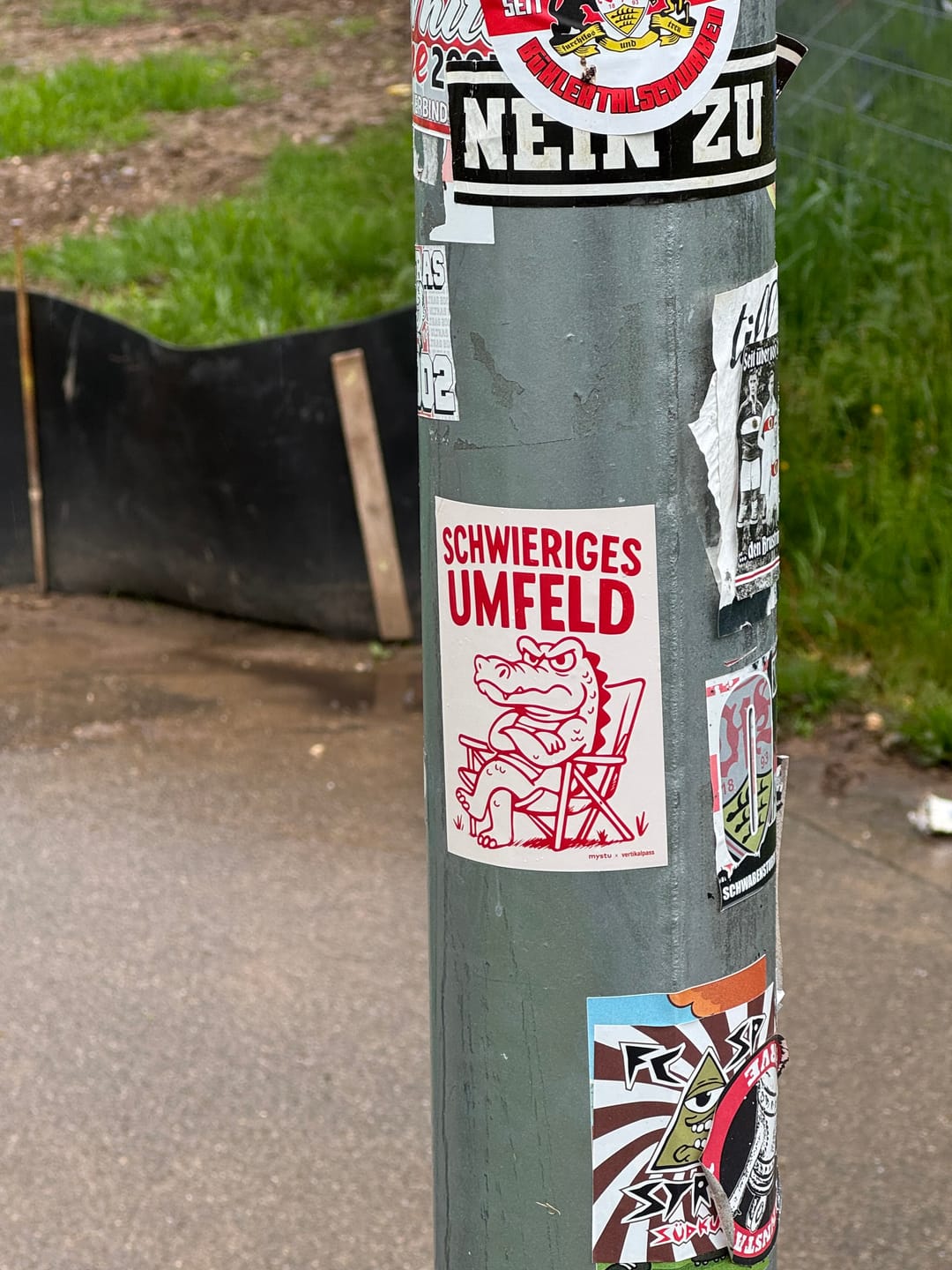 Customer photo review of Sticker - Schwieriges Umfeld