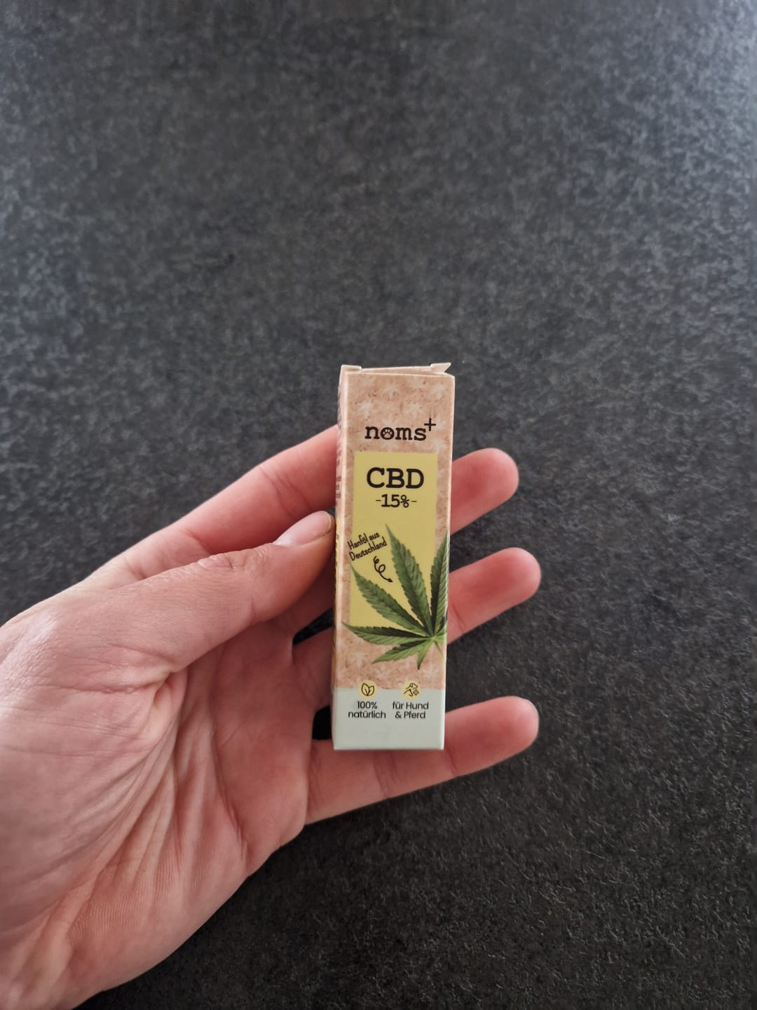 Customer photo review of 15% CBD Tropfen für Hunde und Pferde