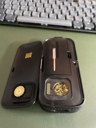 Customer photo review of Legacy PRO 2 Stealth Carry Kit | Herb & Wax Vaporizer with Power Bank, Smell-Proof Case & Adapter
