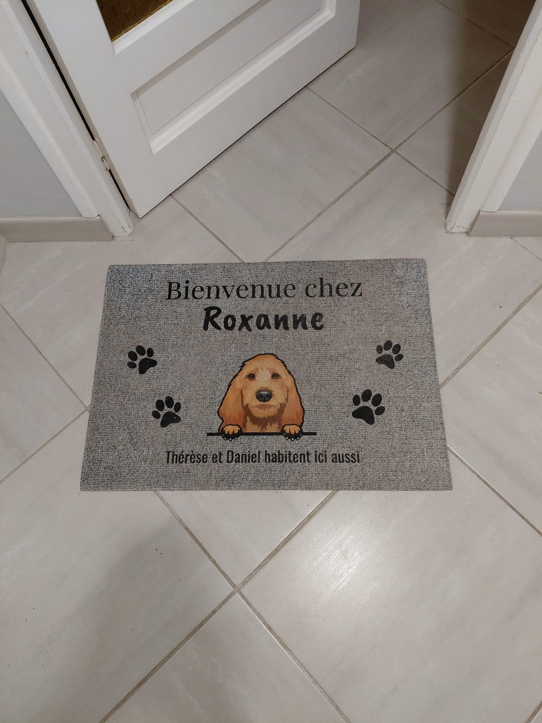 Customer photo review of Bienvenue chez - Paillasson personnalisé